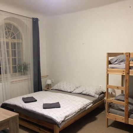 UBYTOVÁNÍ u BRABANTÍKA Desná Exteriér fotografie